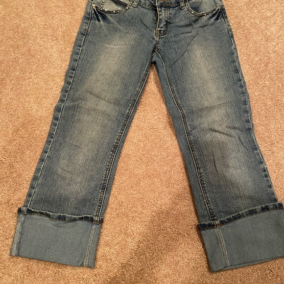 Vintage Southpole Jean Capris - Picture 2 of 7